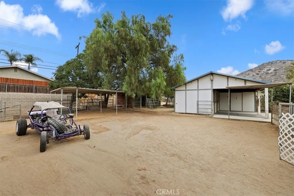 887 Kingman Drive, Norco, California 92860 home-pic-31